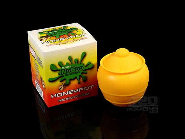 NoGoo Squeeze/Twist Top Divided Silicone Container