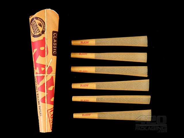 RAW 1 1-4 Size Pre/Rolled Cones 6-Packs (32 Pack Display Case) - 3