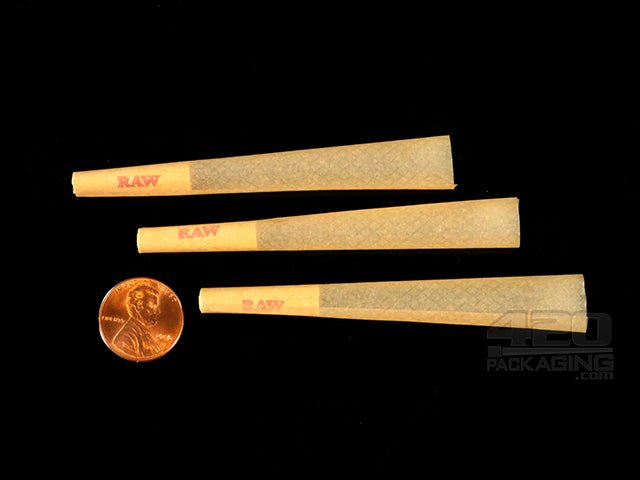 RAW 1 1-4 Size Pre/Rolled Cones 6-Packs (32 Pack Display Case) - 4