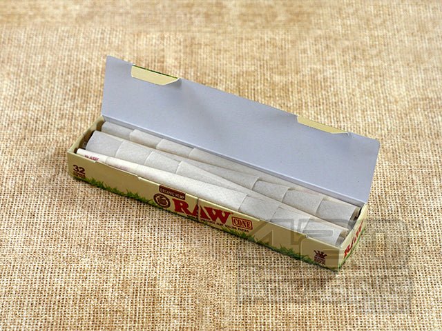 RAW Cone Organic Hemp King Size Pre Rolled Cones - 32/Box - 2