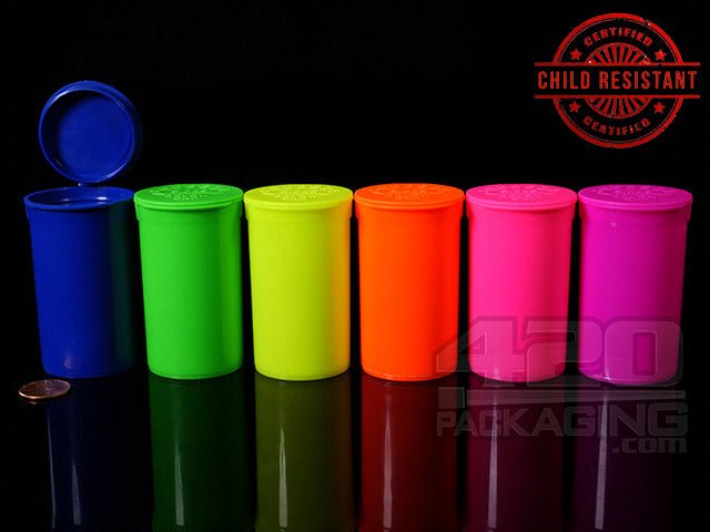 Squeezetops® PST19 Fluorescent Mix Child Resistant Containers 900/Box - 2
