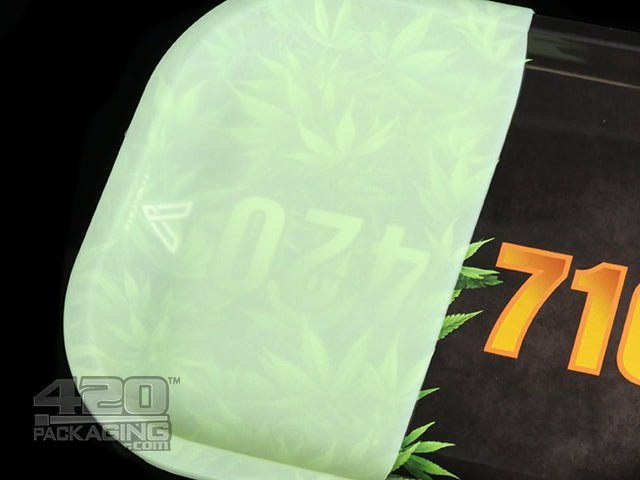 V Syndicate Moon Rock Hybrid Small Rolling Tray - 3