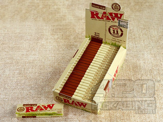 Raw Rolling Papers Organic Hemp 1 1-4 Size - 1