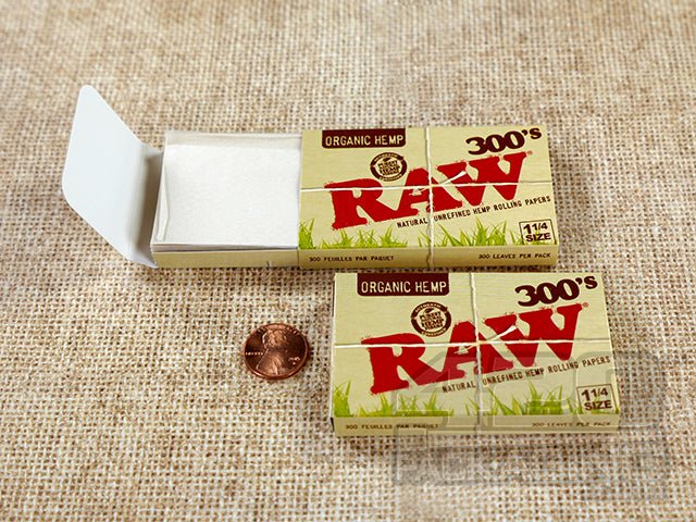 Raw Rolling Papers Organic Hemp 1 1-4 Size 300's 40ct - 2